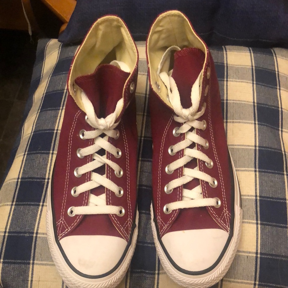 Converse hi tops